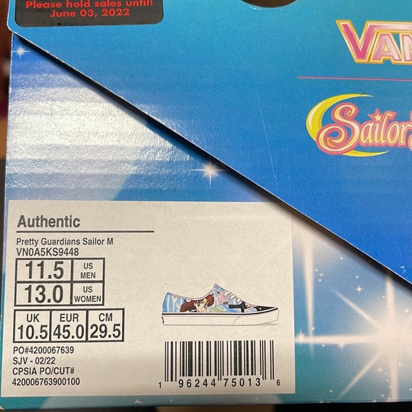 Vans Authentic Pretty Guardians & Tuxedo Mask Sailor Moon Men’s sneakers - Picture 15 of 16